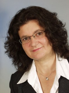 Andrea Jakab
